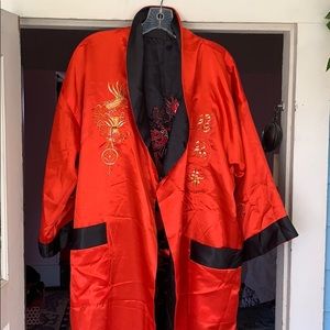Reversible embroidered robe